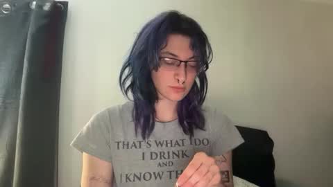 Snapshot of boywithbug chatting on February 19, 2026, 10:33 am boywithbug online show from February 19, 2026, 10:33 am