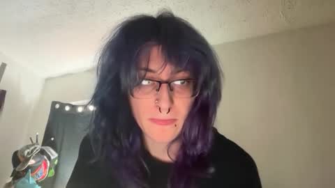 Snapshot of boywithbug chatting on February 21, 2026, 7:15 pm boywithbug online show from February 21, 2026, 7:15 pm