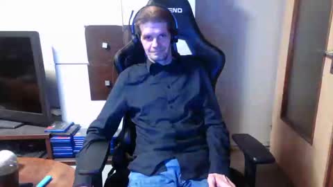 bponie1 online show from January 4, 2025, 2:56 am