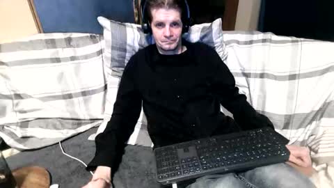 Snapshot of bponie1 chatting on January 17, 2026, 1:21 am bponie1 online show from January 17, 2026, 1:21 am