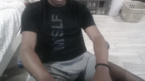 Snapshot of bquen400 chatting on February 5, 2026, 10:36 pm bquen400 online show from February 5, 2026, 10:36 pm