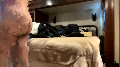 Snapshot of braboy4 chatting on January 17, 2025, 5:19 pm braboy4 online show from January 17, 2025, 5:19 pm