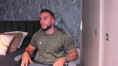 Snapshot of brad1_ chatting on October 24, 2025, 12:19 am instagramBrad mayers1twittermayersbrad online show from October 24, 2025, 12:19 am