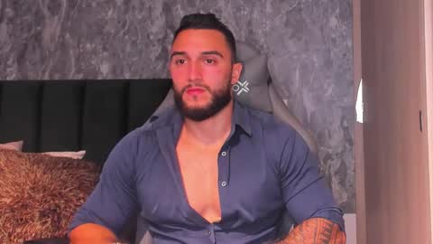 Snapshot of brad1_ chatting on November 6, 2025, 10:32 pm instagramBrad mayers1twittermayersbrad online show from November 6, 2025, 10:32 pm