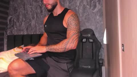 Snapshot of brad1_ chatting on November 7, 2025, 11:16 pm instagramBrad mayers1twittermayersbrad online show from November 7, 2025, 11:16 pm