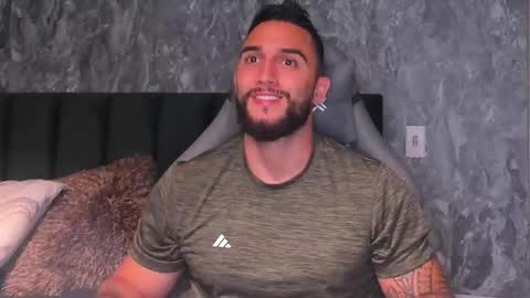 Snapshot of brad1_ chatting on November 14, 2025, 12:09 am instagramBrad mayers1twittermayersbrad online show from November 14, 2025, 12:09 am