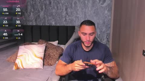 Snapshot of brad1_ chatting on January 19, 2026, 1:42 am instagramBrad mayers1twittermayersbrad online show from January 19, 2026, 1:42 am