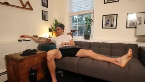 BradBronton online show from January 18, 2026, 1:15 pm