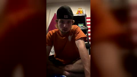 braden_thompson2012 online show from May 2, 2026, 4:39 am