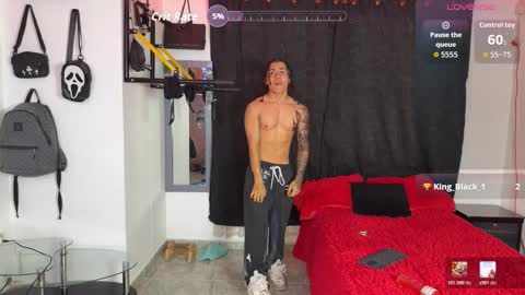 Snapshot of bradley_strong_ chatting on January 8, 2026, 9:39 pm Bradley Strong online show from January 8, 2026, 9:39 pm