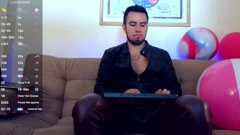 Snapshot of bradleycolton chatting on January 23, 2025, 1:35 pm Bradley Colton Independ Model online show from January 23, 2025, 1:35 pm