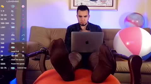 Snapshot of bradleycolton chatting on February 4, 2025, 12:11 pm Bradley Colton Independ Model online show from February 4, 2025, 12:11 pm