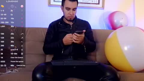Snapshot of bradleycolton chatting on February 19, 2025, 1:39 pm Bradley Colton Independ Model online show from February 19, 2025, 1:39 pm