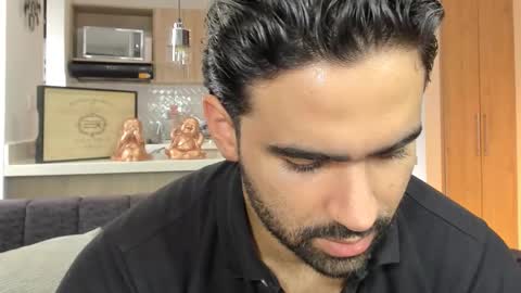 bradleymartin7 online show from October 26, 2025, 6:03 pm