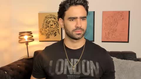 bradleymartin7 online show from March 15, 2026, 3:51 pm