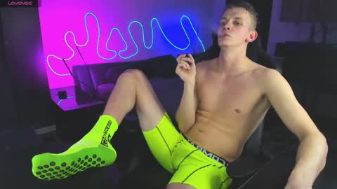 Snapshot of bradmaloney chatting on February 10, 2026, 6:56 pm brad maloney online show from February 10, 2026, 6:56 pm