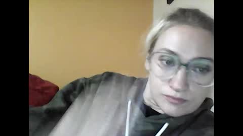 Snapshot of braindeadbetty chatting on November 26, 2025, 8:26 am i am a naughty jedi knight online show from November 26, 2025, 8:26 am