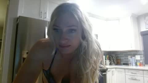 i am a naughty jedi knight online show from April 19, 2026, 1:21 pm