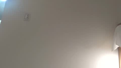 Snapshot of braingirl chatting on February 8, 2026, 7:39 pm I see you X-twitter its braingirl online show from February 8, 2026, 7:39 pm