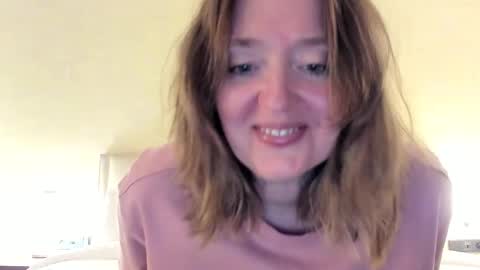 Snapshot of braingirl chatting on March 1, 2026, 9:06 pm I see you X-twitter its braingirl online show from March 1, 2026, 9:06 pm