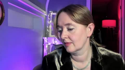 I see you X-twitter its braingirl online show from May 20, 2026, 3:40 pm