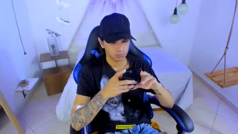 B R A N D online show from December 4, 2025, 1:15 am