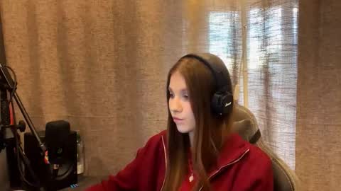 Alice online show from October 26, 2025, 1:17 pm