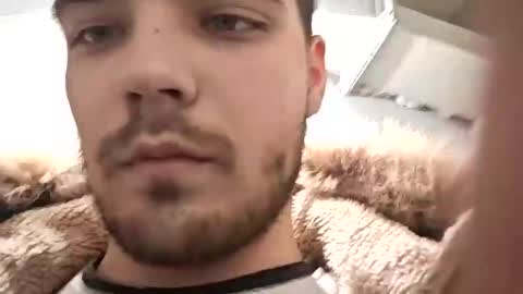 Snapshot of brandon_white_3 chatting on December 27, 2024, 12:01 pm Brandon online show from December 27, 2024, 12:01 pm