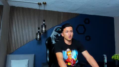 Snapshot of brandoncolee chatting on January 19, 2025, 3:21 pm BrandonCole online show from January 19, 2025, 3:21 pm