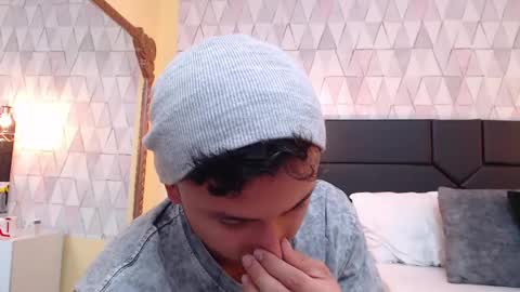 Snapshot of brandoncolee chatting on February 8, 2025, 6:33 pm BrandonCole online show from February 8, 2025, 6:33 pm