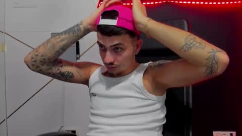 Snapshot of brandontatex chatting on February 7, 2026, 7:01 am BrandonTateX online show from February 7, 2026, 7:01 am