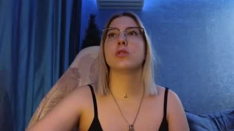 Snapshot of brandy__stars chatting on January 10, 2026, 1:57 pm Belle online show from January 10, 2026, 1:57 pm