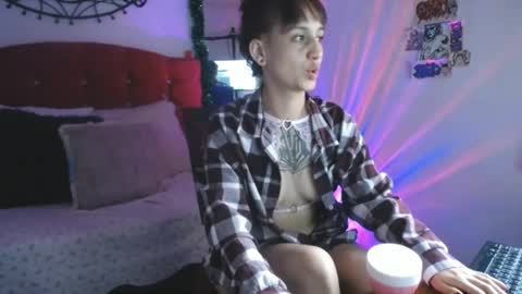 brandy_angell online show from February 5, 2025, 11:23 am