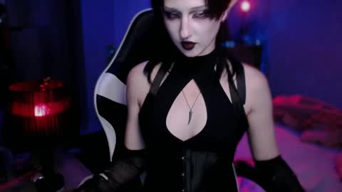 Snapshot of brandy_queen chatting on May 22, 2026, 8:14 pm Aurorabut ur dad just calls me Rory online show from May 22, 2026, 8:14 pm