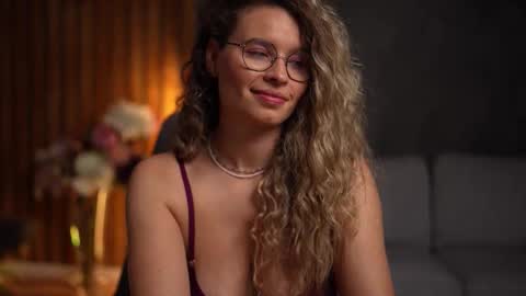 Alex online show from November 8, 2025, 5:18 am