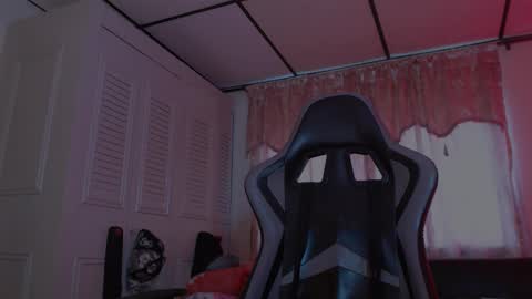 Snapshot of brasi_ chatting on November 14, 2025, 6:28 pm brasi_ online show from November 14, 2025, 6:28 pm