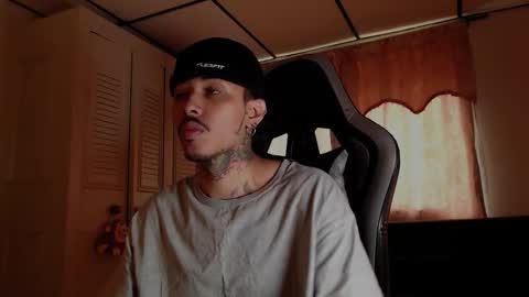 Snapshot of brasi_ chatting on February 21, 2026, 5:36 pm brasi_ online show from February 21, 2026, 5:36 pm