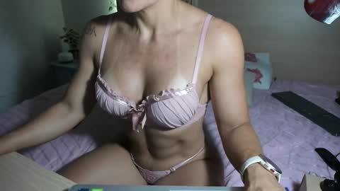 Snapshot of brasilianmarried chatting on March 7, 2025, 9:59 pm Carolina Ferrari online show from March 7, 2025, 9:59 pm