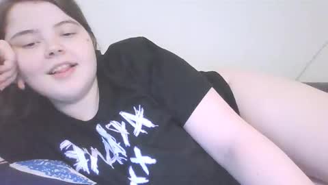 Emma online show from September 22, 2025, 3:47 pm