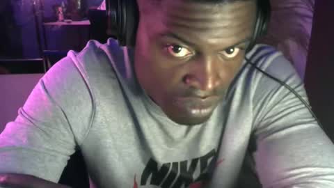 Snapshot of brayan1111x chatting on February 2, 2026, 11:03 pm brayan1111x online show from February 2, 2026, 11:03 pm