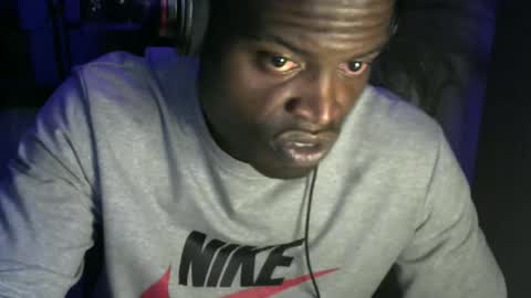 Snapshot of brayan1111x chatting on February 3, 2026, 2:53 am brayan1111x online show from February 3, 2026, 2:53 am