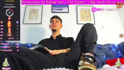 Snapshot of brayhambrown chatting on December 15, 2024, 2:41 am brayhambrown online show from December 15, 2024, 2:41 am