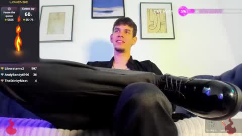Snapshot of brayhambrown chatting on February 9, 2025, 6:33 am brayhambrown online show from February 9, 2025, 6:33 am