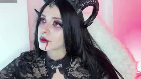 Snapshot of breakdownwaifu chatting on October 23, 2025, 4:23 am Rei online show from October 23, 2025, 4:23 am