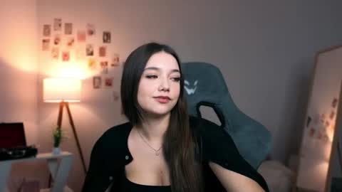 Snapshot of breakfastwithflowers chatting on March 3, 2026, 7:42 pm Rachel online show from March 3, 2026, 7:42 pm