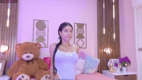 Snapshot of bree_watson chatting on February 18, 2026, 12:34 pm Bree online show from February 18, 2026, 12:34 pm