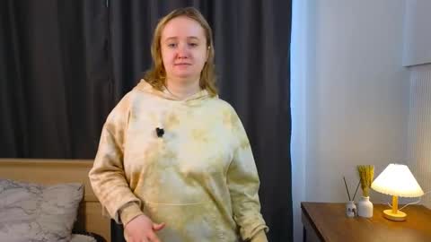 Snapshot of breeruyes chatting on March 10, 2026, 3:11 am Anna online show from March 10, 2026, 3:11 am