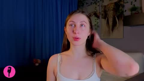 Snapshot of breezycookie chatting on February 4, 2026, 1:50 pm breezycookie online show from February 4, 2026, 1:50 pm