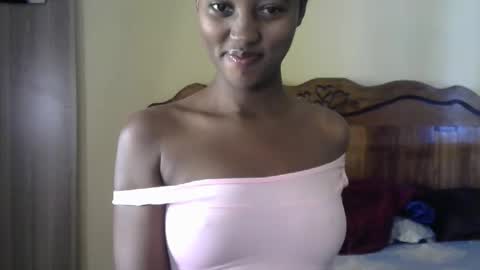 Snapshot of breezykan123 chatting on January 7, 2026, 4:04 am breelia online show from January 7, 2026, 4:04 am