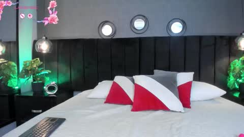   online show from March 22, 2026, 10:24 pm